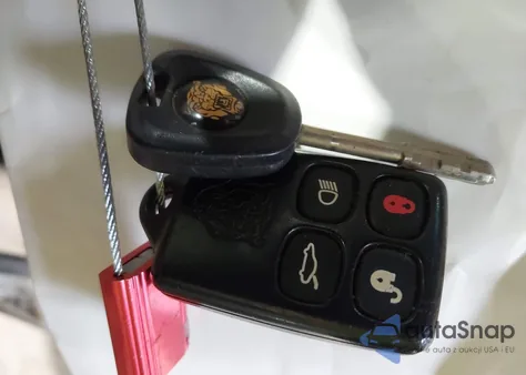 1999 Jaguar Xk8 z USA, uszkodzony, nr VIN SAJGX2047XC035783